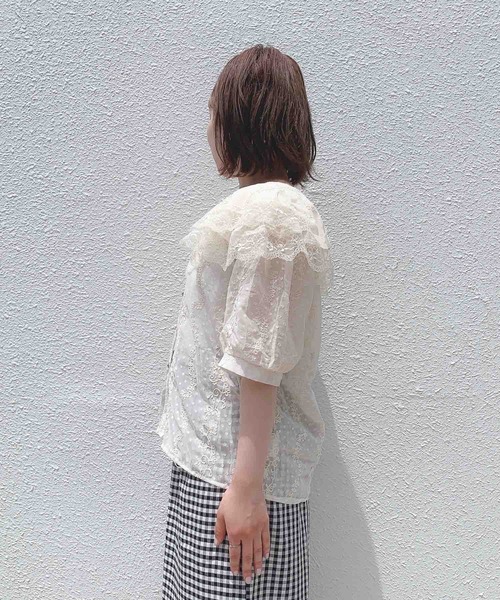 Clice de Paris(クリシェドゥパリス)の「K/チュールレース重ね衿ブラウス(シャツ/ブラウス・レディース・オフホワイト/アイボリー・ONESIZE)」の10枚目の写真
