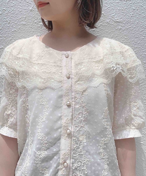 Clice de Paris(クリシェドゥパリス)の「K/チュールレース重ね衿ブラウス(シャツ/ブラウス・レディース・オフホワイト/アイボリー・ONESIZE)」の6枚目の写真