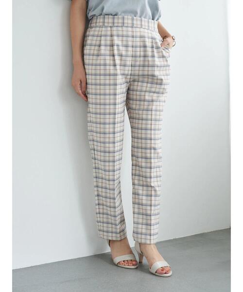earth music&ecology（アースミュージックアンドエコロジー）の「ストレッチテーパードパンツ(チェック) ＊（その他パンツ・レディース・ブラウン/グレー/アイボリー・S/M/L）」の5枚目の写真