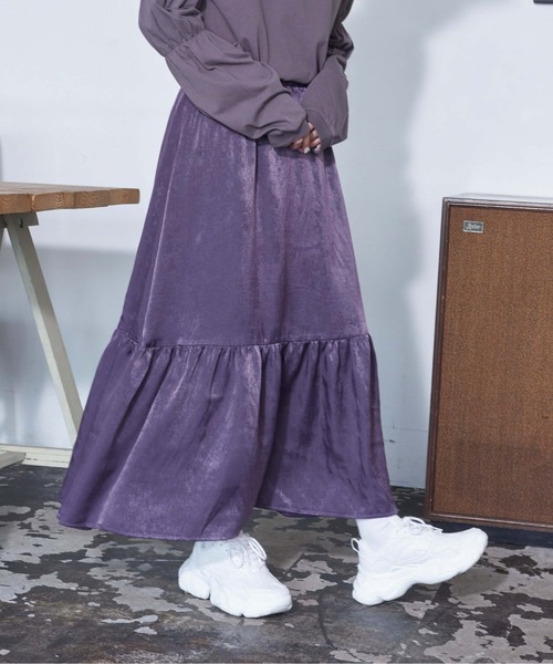 WEGO(ウィゴー)の「WEGO/サテンティアードフレアスカート(スカート・レディース・ブラック/パープル・FREE)」の16枚目の写真