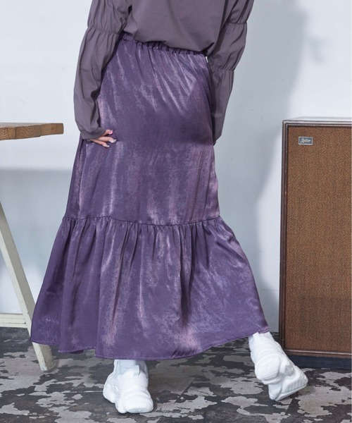 WEGO(ウィゴー)の「WEGO/サテンティアードフレアスカート(スカート・レディース・ブラック/パープル・FREE)」の15枚目の写真