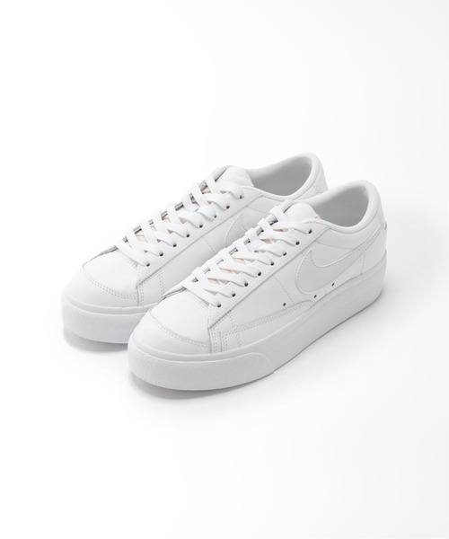 NIKE(ナイキ)の「【NIKE/ナイキ】Blazer Low Platform:スニーカー(スニーカー・レディース・ホワイト・23cm/24.5cm/24cm/23.5cm/22.5cm)」の15枚目の写真