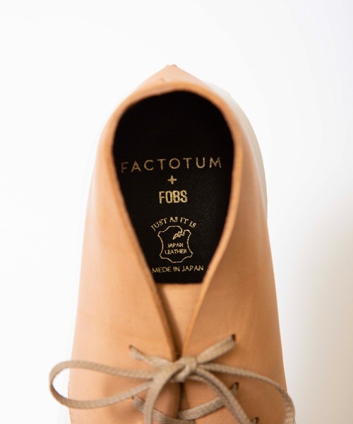FACTOTUM(ファクトタム)の「【FACTOTUM×FOBS】カウレザーチャッカスニーカー(スニーカー・メンズ・ブラック/ベージュ・42/41/40)」の10枚目の写真