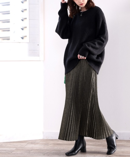 classicalelf（クラシカルエルフ）の「揺れて煌めく。ゴールドラメプリーツスカート（スカート・レディース・ブラック・X-LARGE/MEDIUM）」の16枚目の写真