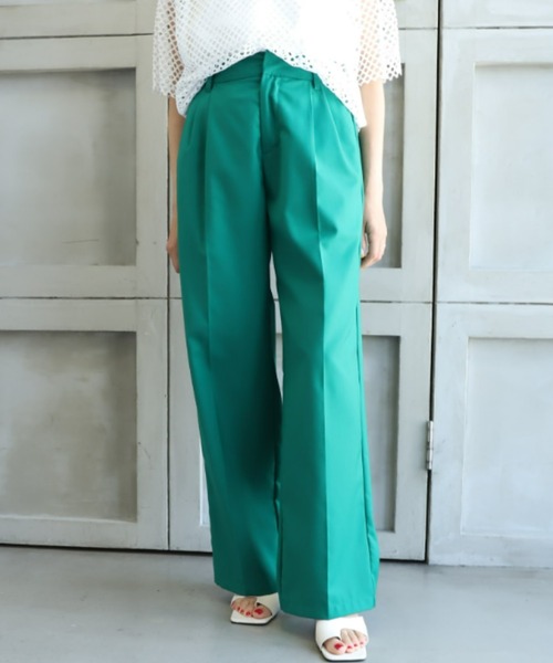 moment+（モーメントプラス）の「TRギャバ ツータックカラーパンツ