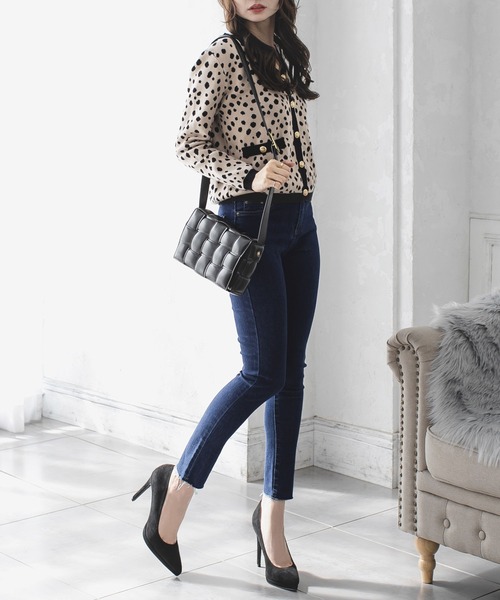 Julia Boutique（ジュリアブティック）の「ハイライズカットオフデニムパンツ/21520（デニムパンツ・レディース・ブラック/ネイビー/グレー/ブルー・LL/3L/S/M/L）」の15枚目の写真