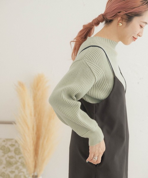 ITEMS URBANRESEARCH（アイテムズ アーバンリサーチ）の「ハイネックリブプルオーバー（ニット/セーター・レディース・ブラック/ミント/パープル/ブルー/オフホワイト/ブラウン/イエロー/ベージュ/グレー・FREE）」の6枚目の写真