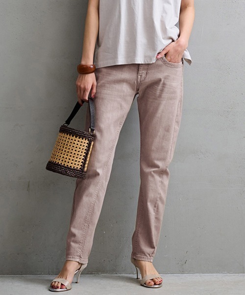 RANAN（ラナン）の「こだわりシルエット大人デニム（デニムパンツ・レディース・ベージュ/インディゴブルー/グレー/セージグリーン・61/67/73/64/70）」の3枚目の写真