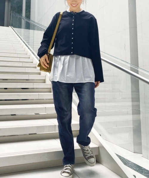 RANAN（ラナン）の「こだわりシルエット大人デニム（デニムパンツ・レディース・ベージュ/インディゴブルー/グレー/セージグリーン・61/67/73/64/70）」の8枚目の写真