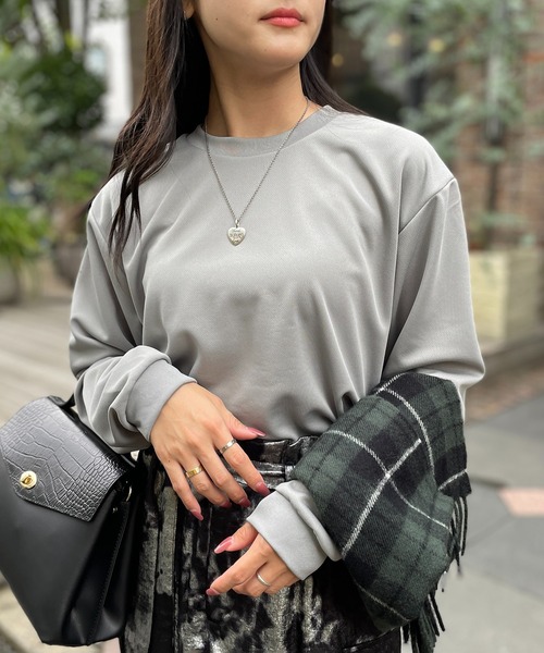 Printstar（プリントスター）の「一枚でも、重ねても。365日活躍【Printstar】mesh dry long sleeve t-shirt / メッシュドライロングスリーブTシャツ 長袖Tシャツ ロンT オーバーサイズ 無地 インナー UVカット 紫外線対策 00304（Tシャツ/カットソー・レディース・ホワイト/ブラック/ダークグレー/アーミー/グレー/ピンク/スモークピンク/イエロー/ミント/ライトブルー/ライトグリーン/ロイヤルブルー/レッド/バーガンディー/ネイビー/オリーブ/グリーン/ライトイエロー/パープル/ターコイズブルー/オレンジ・L/LL/M/S/3L）」の3枚目の写真