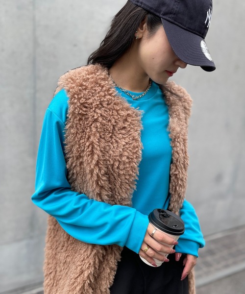 Printstar（プリントスター）の「一枚でも、重ねても。365日活躍【Printstar】mesh dry long sleeve t-shirt / メッシュドライロングスリーブTシャツ 長袖Tシャツ ロンT オーバーサイズ 無地 インナー UVカット 紫外線対策 00304（Tシャツ/カットソー・レディース・ホワイト/ブラック/ダークグレー/アーミー/グレー/ピンク/スモークピンク/イエロー/ミント/ライトブルー/ライトグリーン/ロイヤルブルー/レッド/バーガンディー/ネイビー/オリーブ/グリーン/ライトイエロー/パープル/ターコイズブルー/オレンジ・L/LL/M/S/3L）」の12枚目の写真