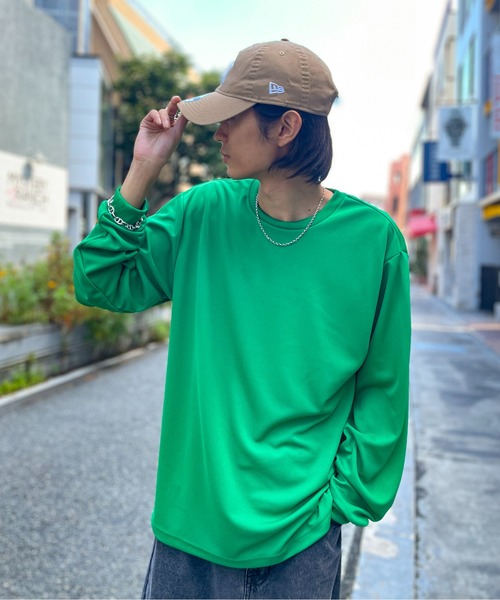 Printstar（プリントスター）の「一枚でも、重ねても。365日活躍【Printstar】mesh dry long sleeve t-shirt / メッシュドライロングスリーブTシャツ 長袖Tシャツ ロンT オーバーサイズ 無地 インナー UVカット 紫外線対策 00304（Tシャツ/カットソー・レディース・ホワイト/ブラック/ダークグレー/アーミー/グレー/ピンク/スモークピンク/イエロー/ミント/ライトブルー/ライトグリーン/ロイヤルブルー/レッド/バーガンディー/ネイビー/オリーブ/グリーン/ライトイエロー/パープル/ターコイズブルー/オレンジ・L/LL/M/S/3L）」の6枚目の写真