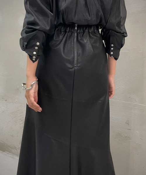 &g'aime(アンジェム)の「【&g’aime】レザーマーメイドスカート(スカート・レディース・オフホワイト/ブラック/モカ・FREE)」の22枚目の写真