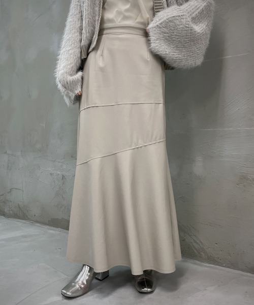 &g'aime(アンジェム)の「【&g’aime】レザーマーメイドスカート(スカート・レディース・オフホワイト/ブラック/モカ・FREE)」の4枚目の写真