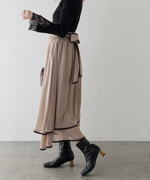 natural couture(ナチュラルクチュール)の「【WEB限定】配色パイピングティアードスカート(スカート・レディース・ベージュ/サックスブルー/ピンク・FREE)」の4枚目の写真