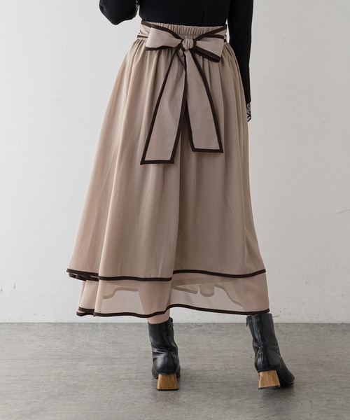 natural couture(ナチュラルクチュール)の「【WEB限定】配色パイピングティアードスカート(スカート・レディース・ベージュ/サックスブルー/ピンク・FREE)」の6枚目の写真