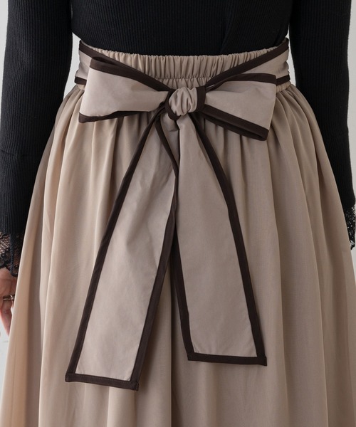 natural couture(ナチュラルクチュール)の「【WEB限定】配色パイピングティアードスカート(スカート・レディース・ベージュ/サックスブルー/ピンク・FREE)」の9枚目の写真