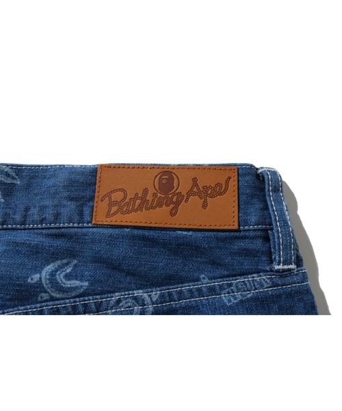 A BATHING APE(アベイシングエイプ)の「SHARK PATTERN DENIM SHORTS M(デニムパンツ・メンズ・インディゴブルー・SMALL/MEDIUM/LARGE/X-LARGE)」の7枚目の写真