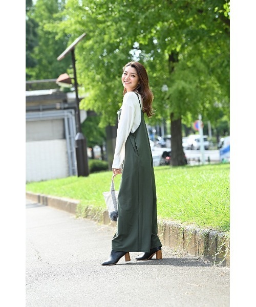 NAVY（ネイビー）の「長袖ニット+サロペット セット アンサンブル（ニット/セーター・レディース・ブルー/ピンク/ブラック/カーキ・L/M）」の13枚目の写真