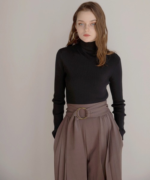 MIELI INVARIANT（ミエリインヴァリアント）の「Smooth Soft Turtle Knit（ニット/セーター・レディース・モカ/ブラウン/ブラック/アイボリー・FREE）」の20枚目の写真