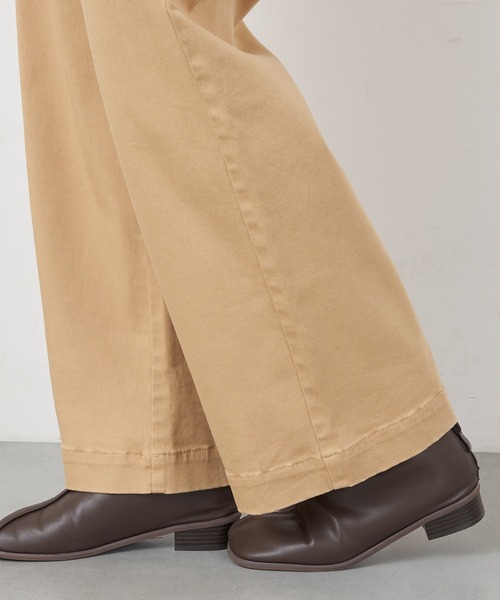 CIAOPANIC TYPY（チャオパニックティピー）の「光沢チノカラーパンツ（チノパンツ・レディース・ブラック/ベージュ/ダークグリーン/ピンク・SMALL/MEDIUM/LARGE）」の12枚目の写真