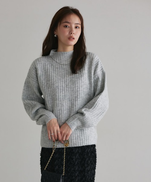 セール】ふんわりウォッシャブルボリューム袖ボトルネックニット