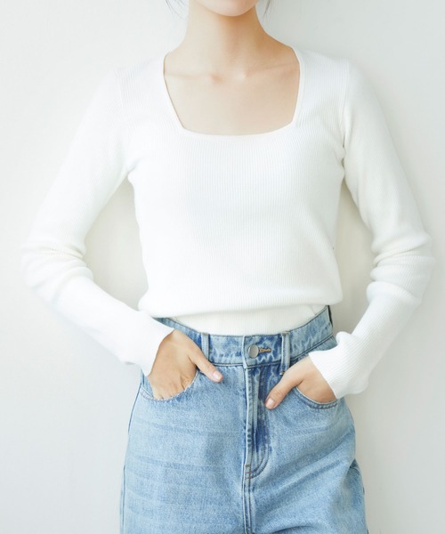 SAISON DE PAPILLON（セゾンドパピヨン）の「タイトシルエットスクエアネックニットプルオーバー（ニット/セーター・レディース・ブラック/ネイビー/ホワイト/ブラウン/パープル・L/M）」の20枚目の写真