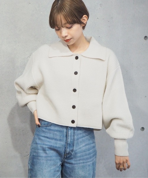 tiptop(ティップトップ)の「衿付きショートニットカーディガン(ニット/セーター・レディース・オフホワイト/ブラック/グリーン/オレンジ/レッド/ライトブルー・FREE)」の3枚目の写真