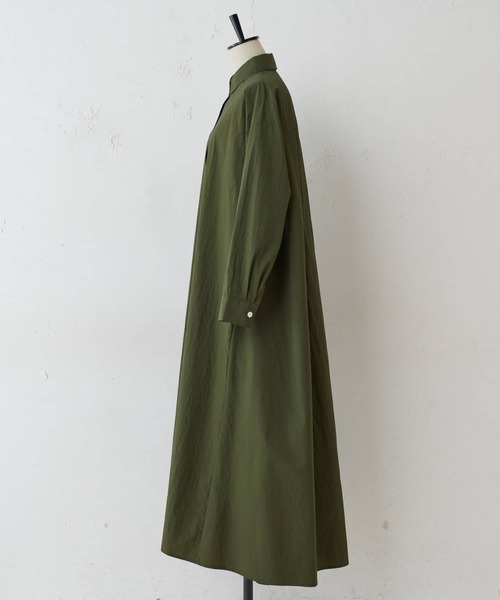 BEARDSLEY（ビアズリー）の「ナイロンフレアシャツワンピ（ワンピース