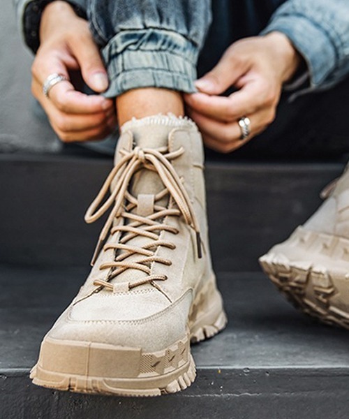 SVEC（シュベック）の「ハイカット チャンキーソール ミリタリー