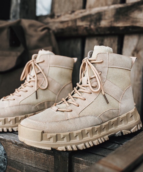 SVEC（シュベック）の「ハイカット チャンキーソール ミリタリー