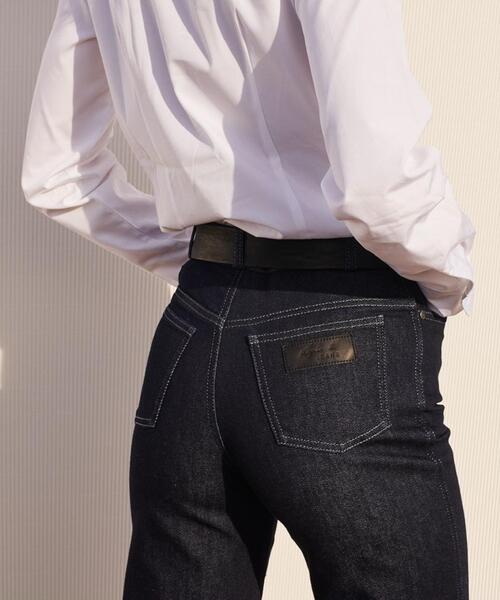 agnes b.(アニエスベー)の「KA17 JEANS ジーンズ ワイド(デニムパンツ・レディース・ブルー系その他・27/29/ 26/28/30/32)」の9枚目の写真