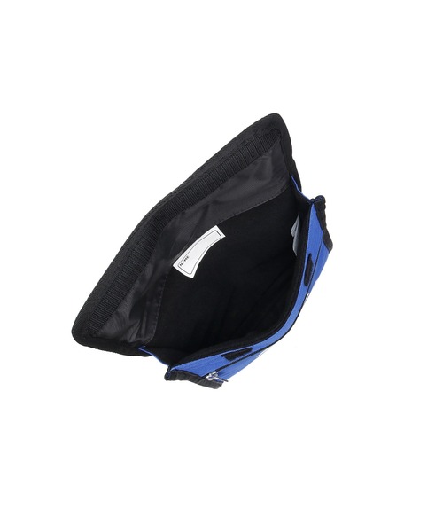 adidas（アディダス）の「adidas　タブレットケース　10.1inchi　63295（トートバッグ・キッズ・ブラック/ネイビー/ブルー・FREE）」の7枚目の写真