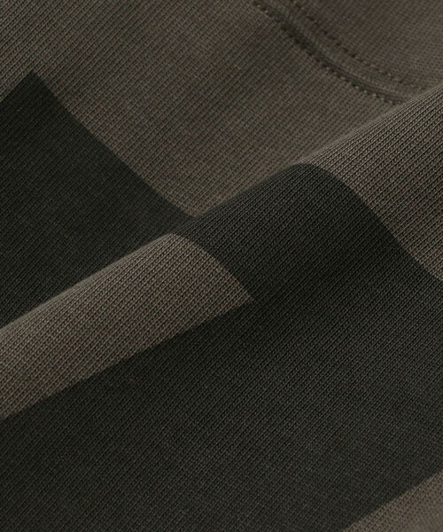 BEAMS LIGHTS（ビームスライツ）の「BEAMS LIGHTS / フットボール プリント Tシャツ（Tシャツ/カットソー・メンズ・チャコールグレー/ホワイト・LARGE/SMALL/MEDIUM）」の11枚目の写真