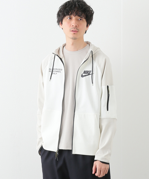 NIKE(ナイキ)の「【NIKE / ナイキ】 NSW GX AP フリース フルジップ L/S フーディ(パーカー・メンズ・ブラック/チャコールグレー・MEDIUM/LARGE)」の2枚目の写真