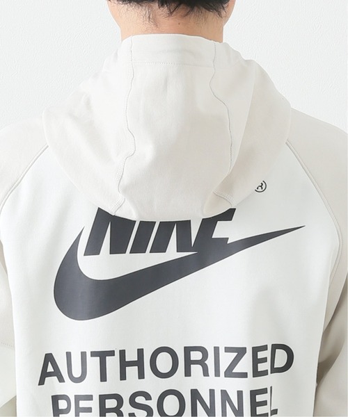 NIKE(ナイキ)の「【NIKE / ナイキ】 NSW GX AP フリース フルジップ L/S フーディ(パーカー・メンズ・ブラック/チャコールグレー・MEDIUM/LARGE)」の11枚目の写真
