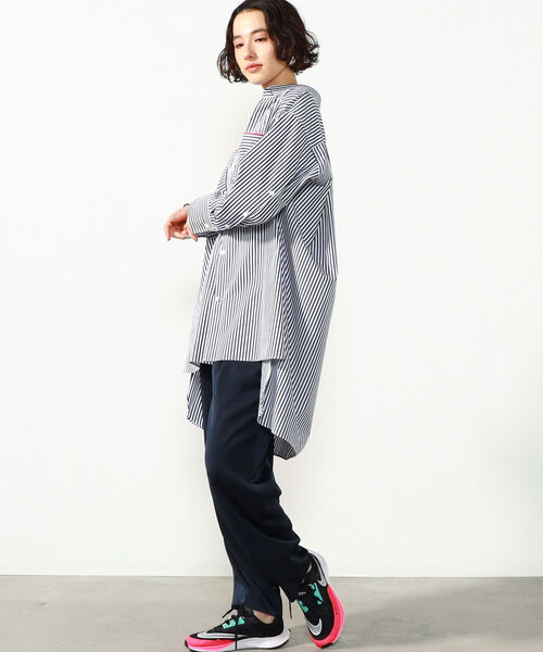 Rie Miller(リエミラー)の「レギュラーカラーチュニック丈ストライプシャツ(シャツ/ブラウス・レディース・ブルー系その他3/グリーン系その他3/レッド系その他3・38)」の21枚目の写真