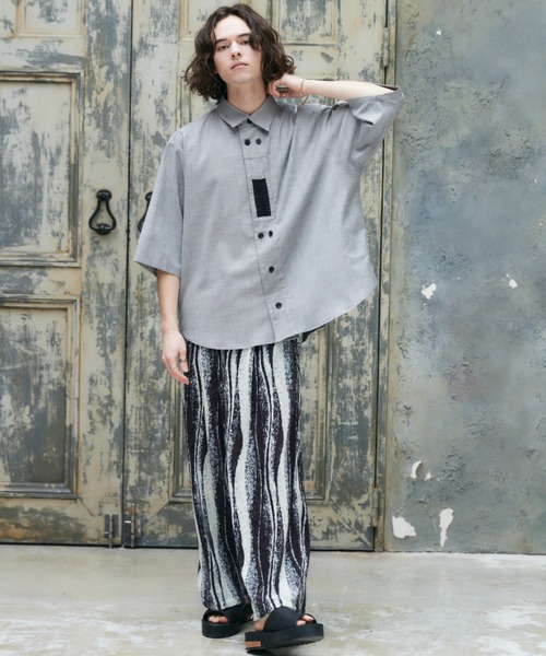 CASPER JOHN（キャスパージョン）の「Graphic pleats slacks/グラフィックプリーツスラックス（スラックス・メンズ・ホワイト×ブラック/ベージュ・SMALL/MEDIUM/LARGE）」の7枚目の写真