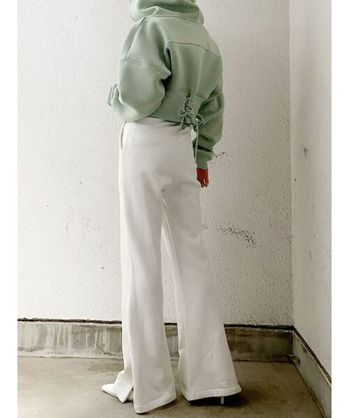 GYDA(ジェイダ)の「バックレースUPポンチショートパーカー(パーカー・レディース・ミント/ブラック/オフホワイト・FREE)」の19枚目の写真