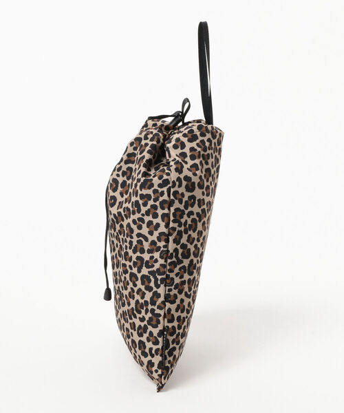 Mackintosh（マッキントッシュ）の「MACKINTOSH / ミニ巾着 レオパードプリント（トートバッグ・レディース・ライトブラウン・ONE SIZE）」の3枚目の写真