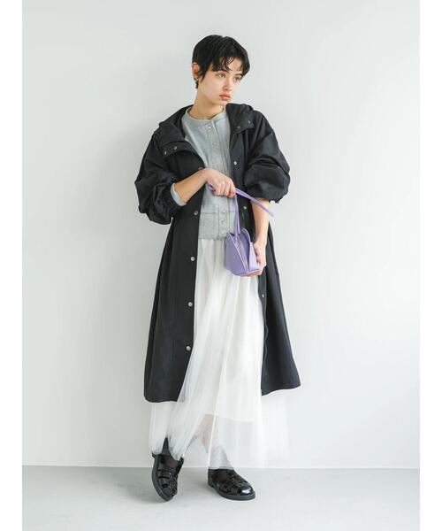 koe（コエ）の「ナイロンフードコート＊（ブルゾン・レディース・ブラック/ライトベージュ・M）」の3枚目の写真