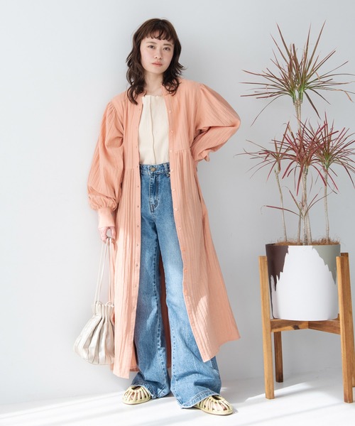 Crisp（クリスプ）の「ドビーストライプシャツワンピース（シャツワンピース・レディース・ホワイト/ピンク・FREE）」の7枚目の写真