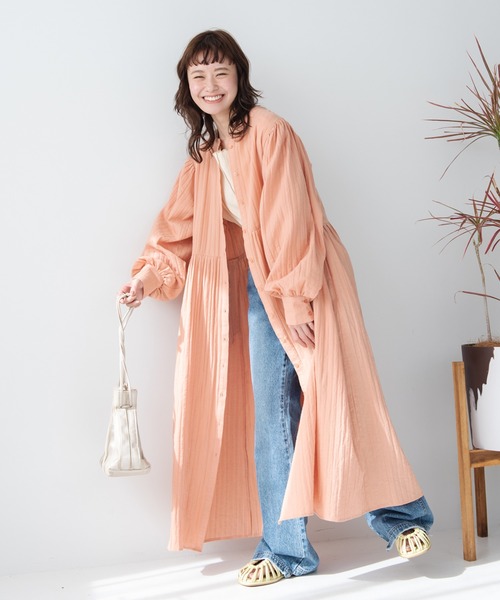 Crisp（クリスプ）の「ドビーストライプシャツワンピース（シャツワンピース・レディース・ホワイト/ピンク・FREE）」の5枚目の写真