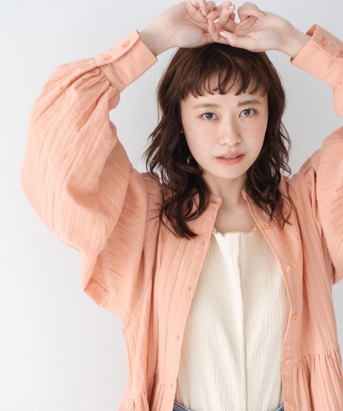 Crisp（クリスプ）の「ドビーストライプシャツワンピース（シャツワンピース・レディース・ホワイト/ピンク・FREE）」の4枚目の写真