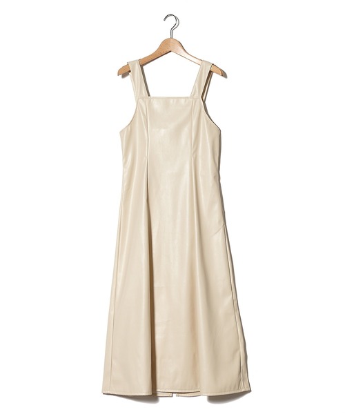 AS KNOW AS PINKY(アズノゥアズピンキー)の「ヴィーガンレザーでイチオシジャンパースカート(ジャンパースカート・レディース・アイボリー/ブラック/ベージュ・FREE)」の2枚目の写真