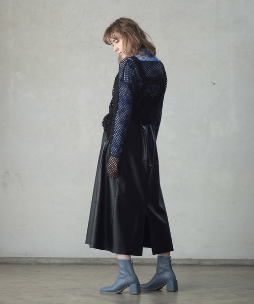 AS KNOW AS PINKY(アズノゥアズピンキー)の「ヴィーガンレザーでイチオシジャンパースカート(ジャンパースカート・レディース・アイボリー/ブラック/ベージュ・FREE)」の7枚目の写真