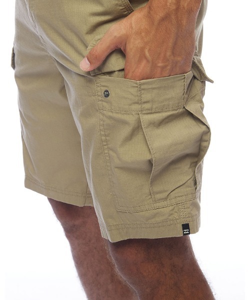 BILLABONG(ビラボン)の「【直営店限定】BILLABONG メンズ SCHEME CARGO ウォークパンツ/ショートパンツ 【2022年春夏モデル】/ビラボンカーゴショーツ(カーゴパンツ・メンズ・ベージュ/カモフラージュ・30inch/32inch/34inch)」の6枚目の写真