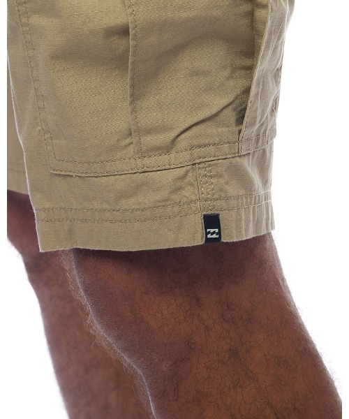BILLABONG(ビラボン)の「【直営店限定】BILLABONG メンズ SCHEME CARGO ウォークパンツ/ショートパンツ 【2022年春夏モデル】/ビラボンカーゴショーツ(カーゴパンツ・メンズ・ベージュ/カモフラージュ・30inch/32inch/34inch)」の10枚目の写真