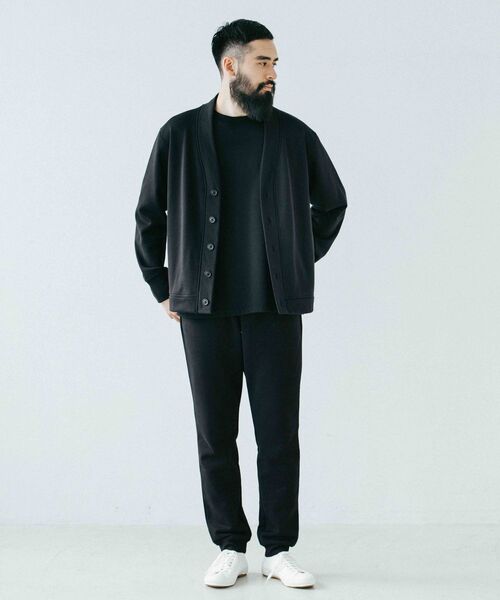 SHIPS(シップス)の「【SHIPS別注】THYARD: SOLOTEX(R) コットン Vネック カーディガン(カーディガン/ボレロ・メンズ・ブラック/ネイビー/グレー・SMALL/MEDIUM/LARGE/X-LARGE)」の7枚目の写真