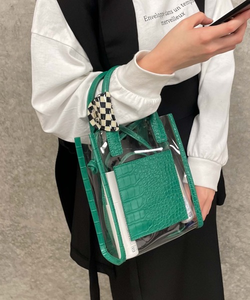 WEGO(ウィゴー)の「WEGO/パイピングクリアショルダー(ショルダーバッグ・レディース・ブラック/オフホワイト/グリーン・FREE)」の6枚目の写真